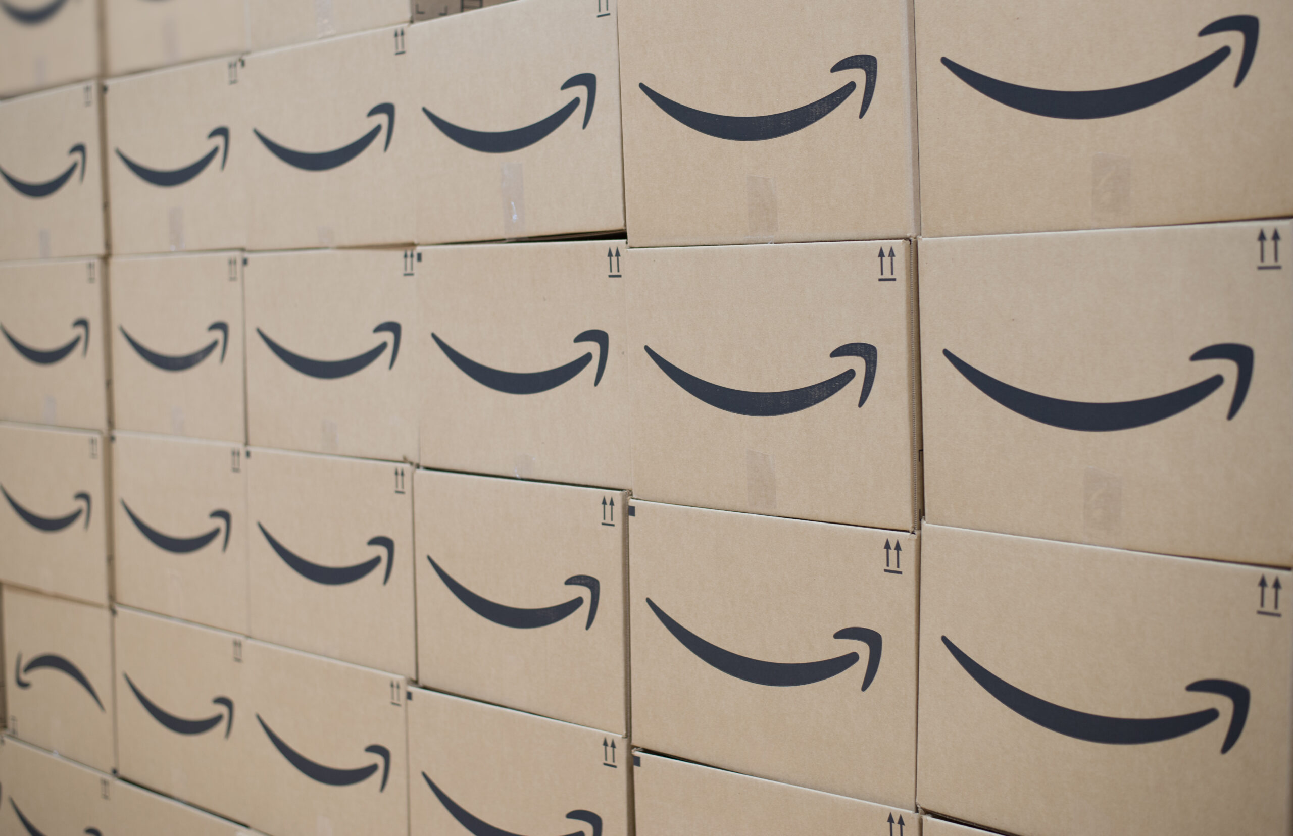 Amazon UK facing Black Friday box shortages as DS Smith workers strike