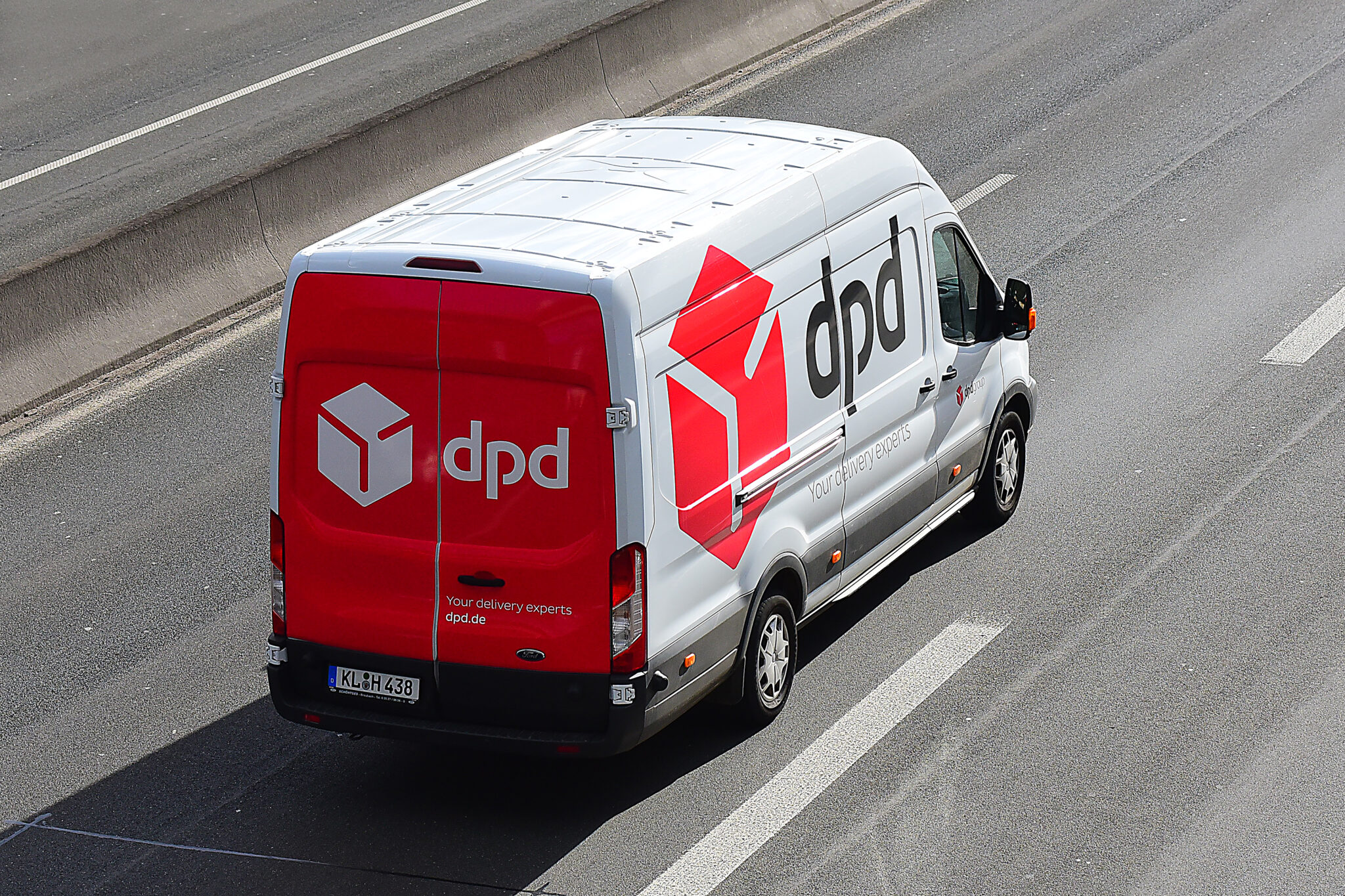 dpd-and-evri-delivery-delays-caused-by-royal-mail-strikes-deliveryx