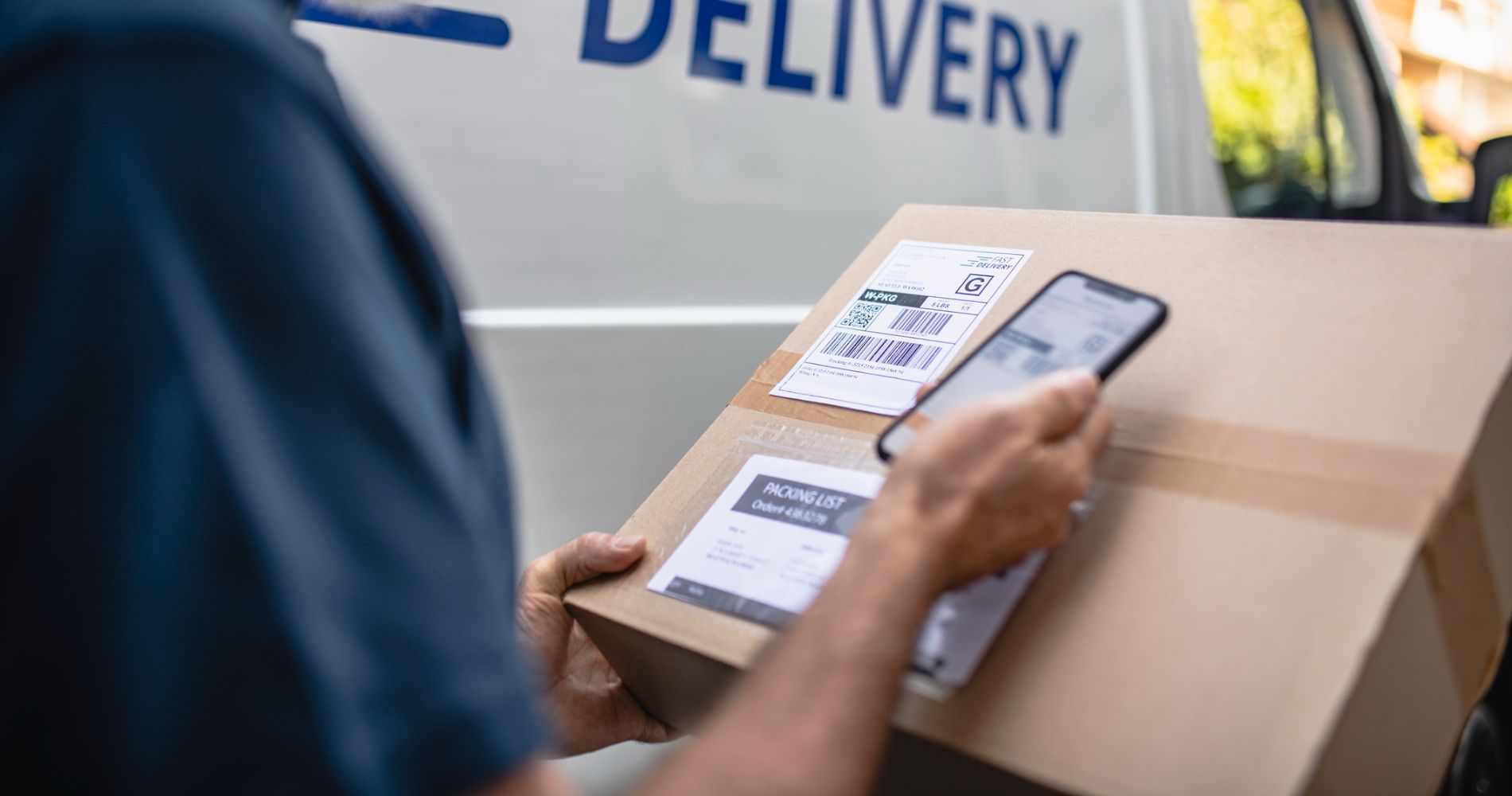 82% of delivery drivers using smartphones as operational tools, data shows