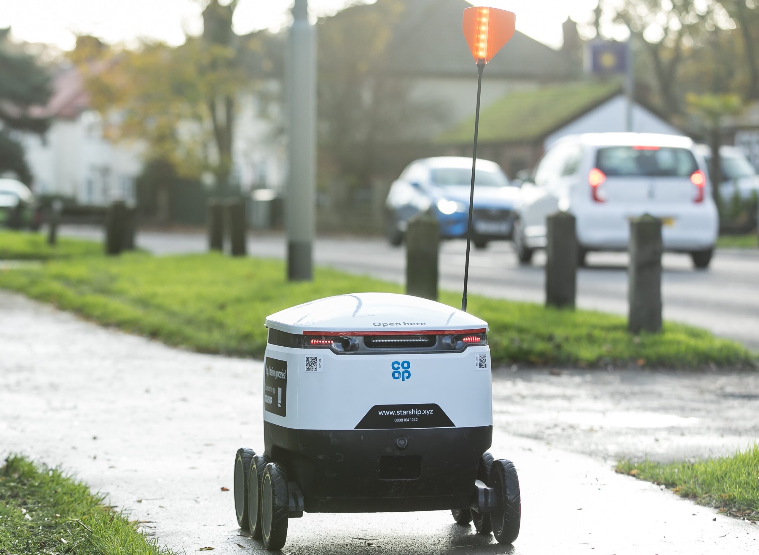 dpd delivery robot